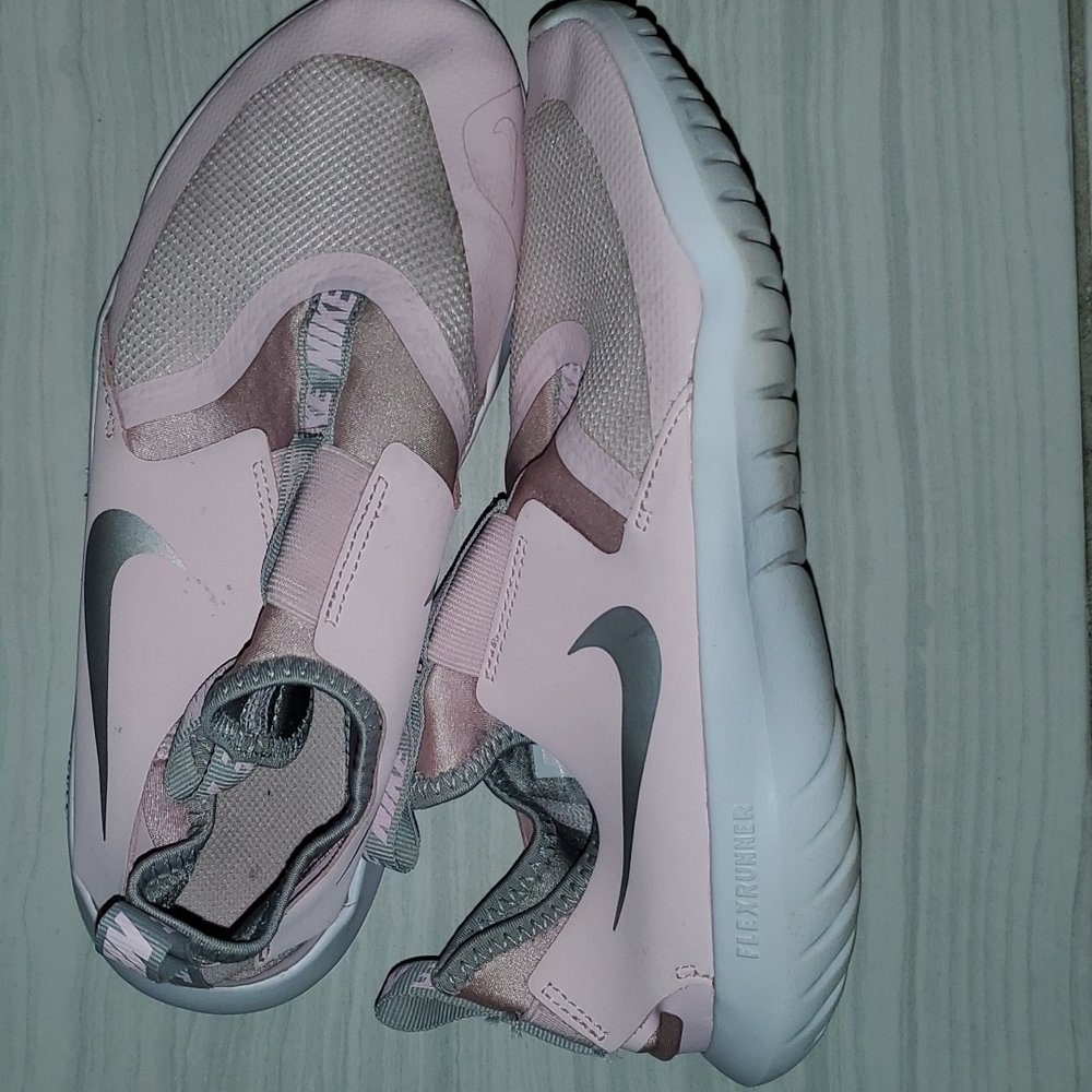 Girls Nike Shoes
